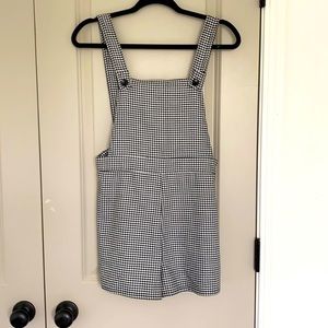 Romper black and white